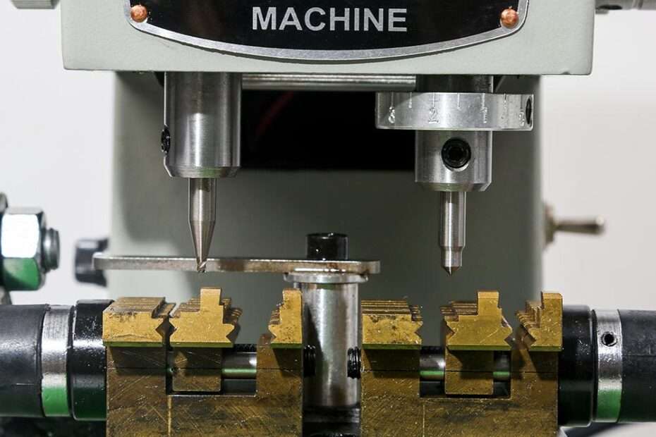 Locksmith Key Cutting Machines 11 locksmith key cutting machine