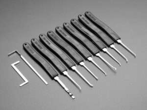 Do Locksmiths Sell Lock Pick Sets