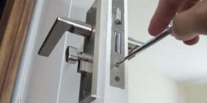 How Long Does A Locksmith Take To Change A Lock