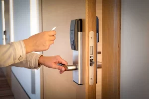 Can A Locksmith Open An Electric Door Lock