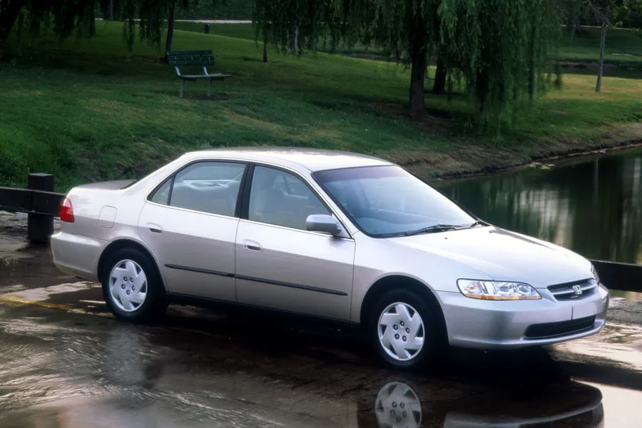 Honda Accord 1998 2000 1
