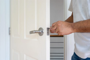 10 Tips for Selecting the Best Locksmith in Ottawa(1)